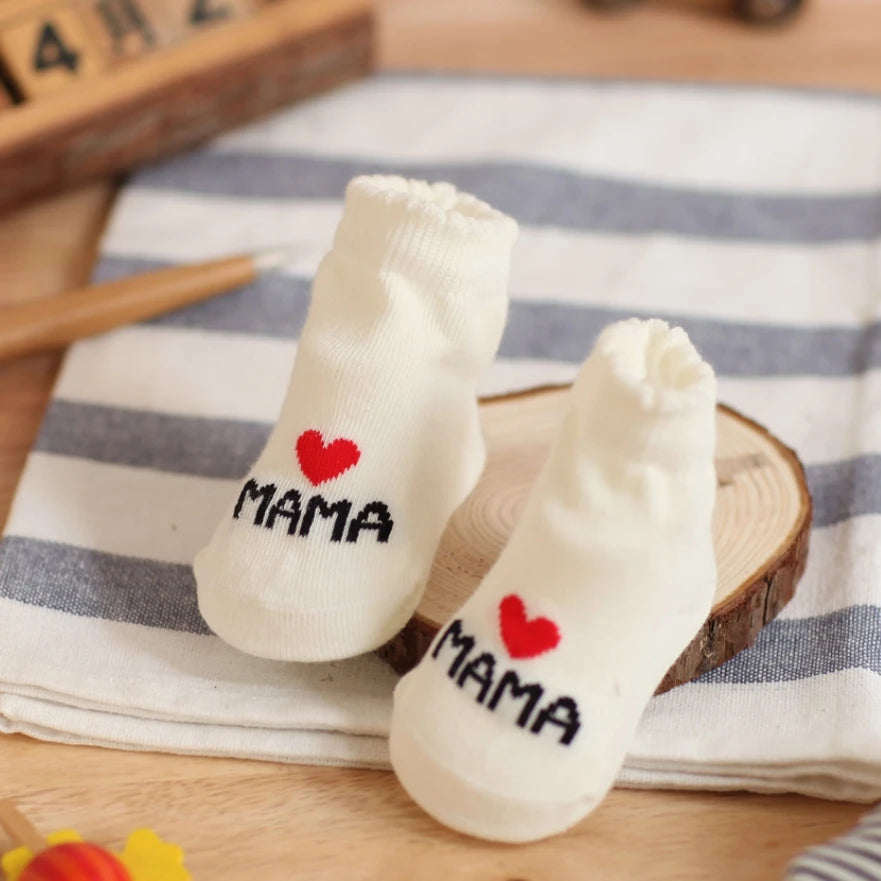 Lot de 2 paires de chaussettes pour nouveau-né,motif amour MAMA PAPA