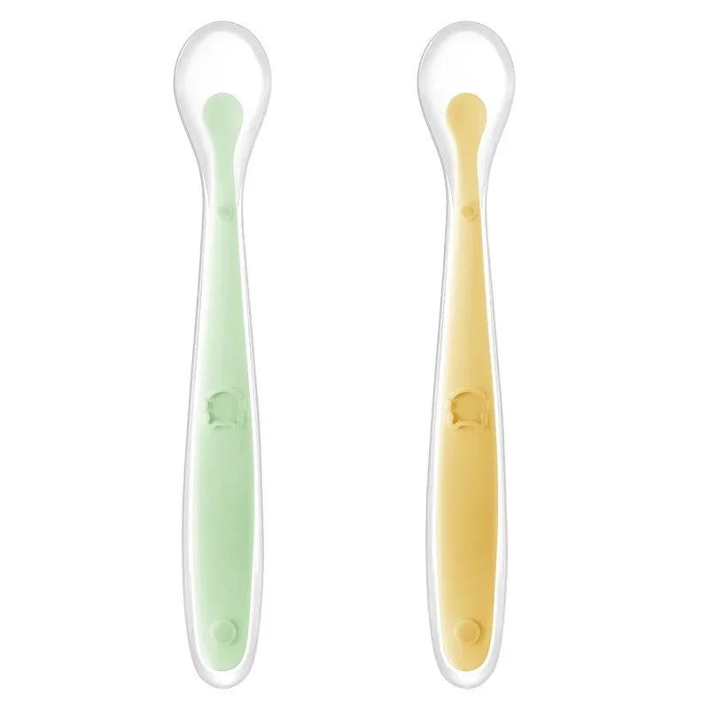 Cuillère en silicone souple pour bébé Cuillère d'alimentation